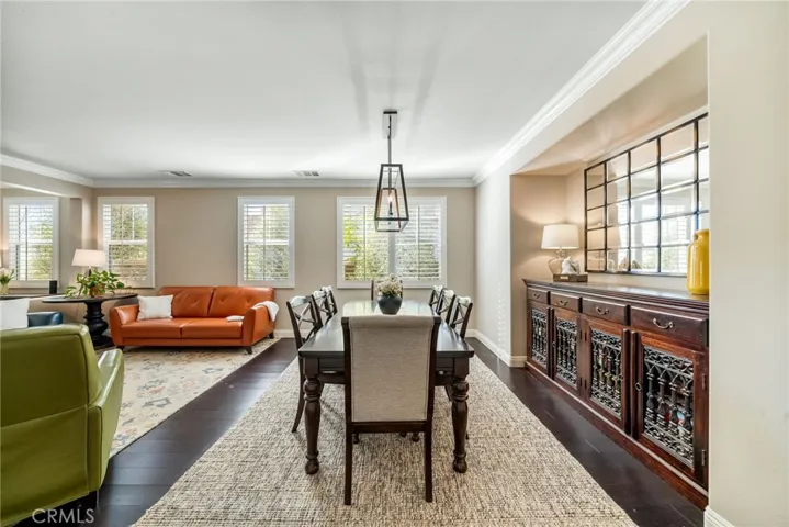 Formal Dining
