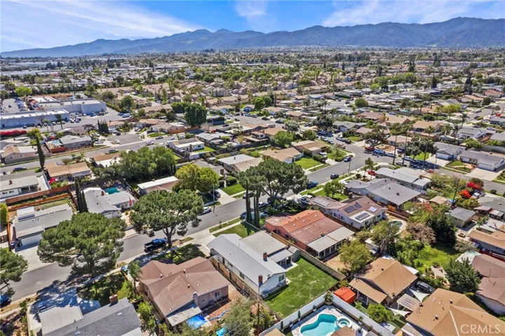 1125 Aspen Street, Corona, California 92879