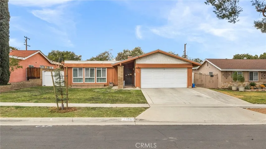 1125 Aspen Street, Corona, California 92879