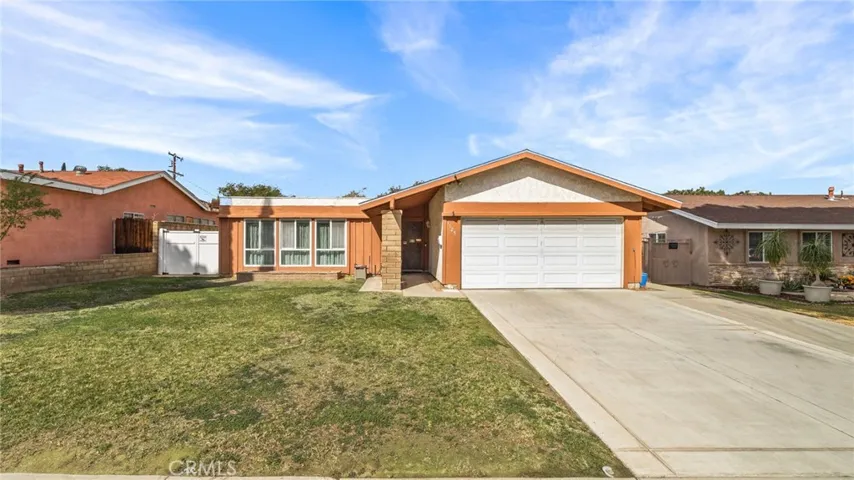 1125 Aspen Street, Corona, California 92879
