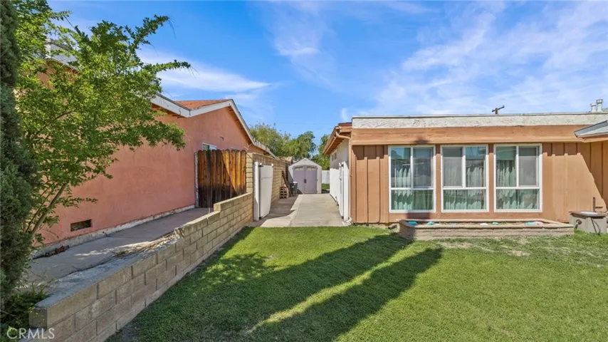 1125 Aspen Street, Corona, California 92879