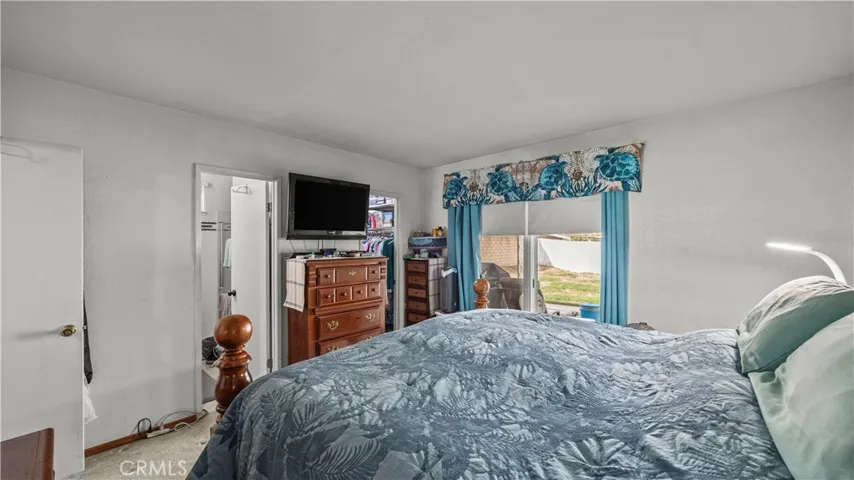 1125 Aspen Street, Corona, California 92879