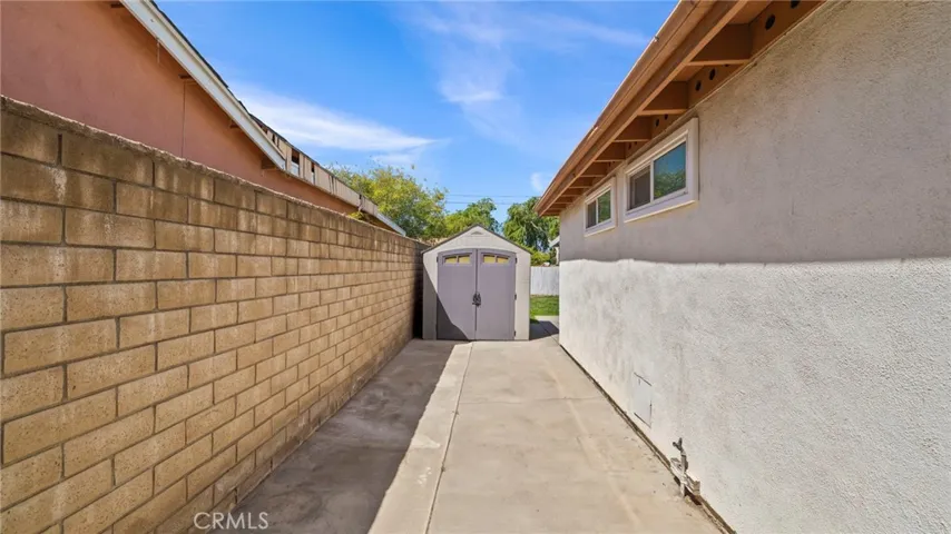1125 Aspen Street, Corona, California 92879
