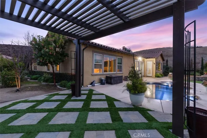 32601 Windchime Court, Winchester, California 92596