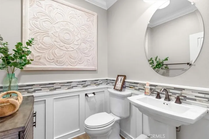 32601 Windchime Court, Winchester, California 92596