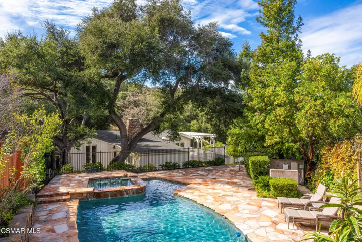 2498 Hereford Rd, Lake Sherwood, CA-Vinc