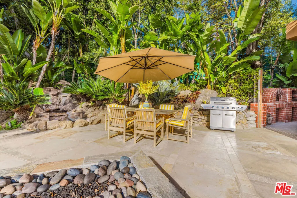 1111 Bel Air Place, Los Angeles, California 90077 home-pic-24