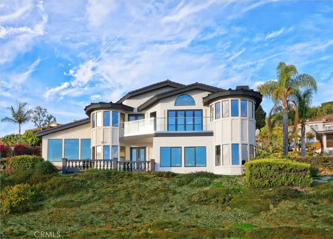 32551 Seacliff Drive, Rancho Palos Verdes, California 90275