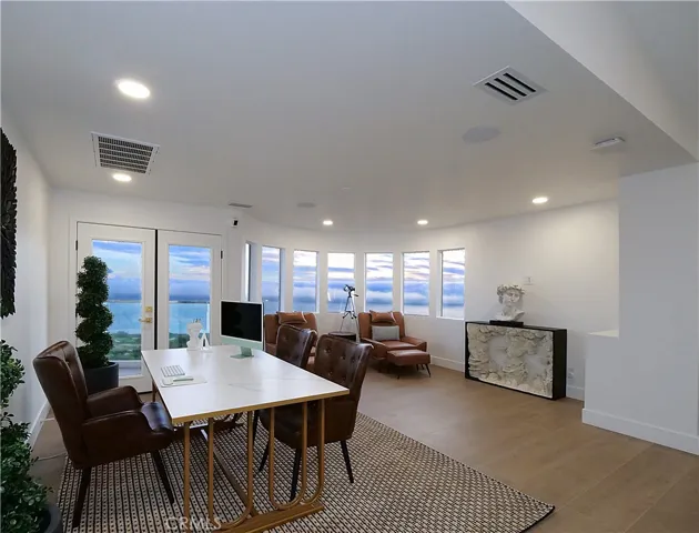 32551 Seacliff Drive, Rancho Palos Verdes, California 90275