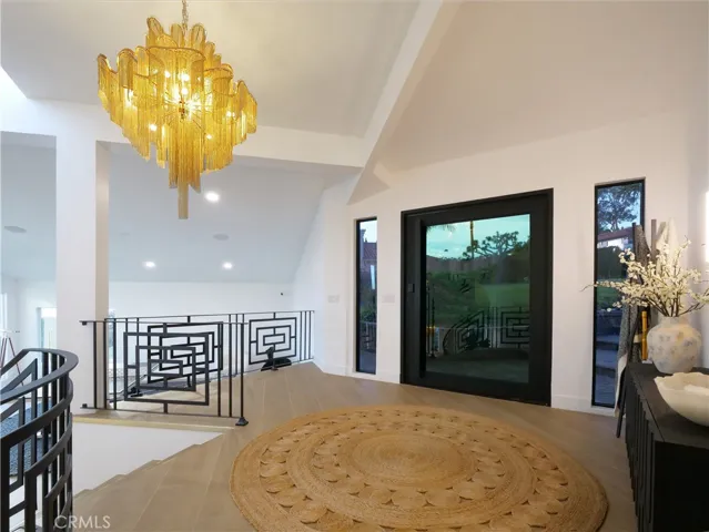 32551 Seacliff Drive, Rancho Palos Verdes, California 90275