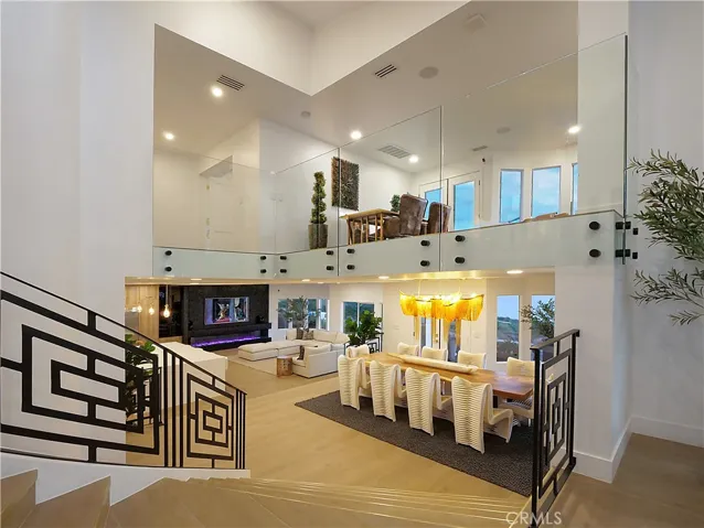 32551 Seacliff Drive, Rancho Palos Verdes, California 90275