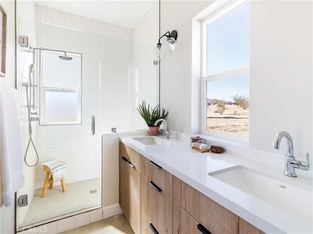 62455 Crestview Drive, Joshua Tree, California 92252