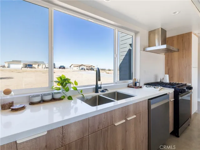 62455 Crestview Drive, Joshua Tree, California 92252