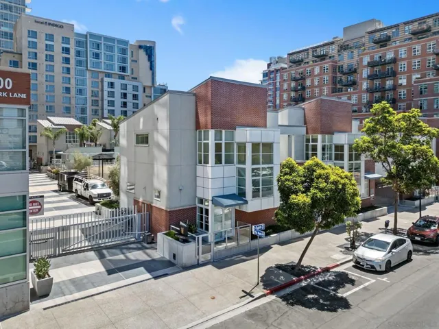 531 8th Ave Th114, San Diego, California 92101