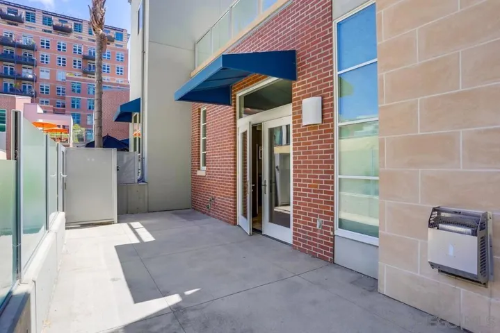 531 8th Ave Th114, San Diego, California 92101