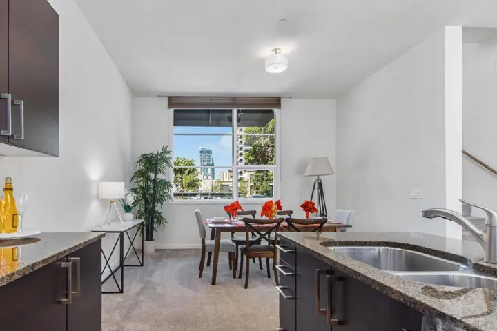 531 8th Ave Th114, San Diego, California 92101