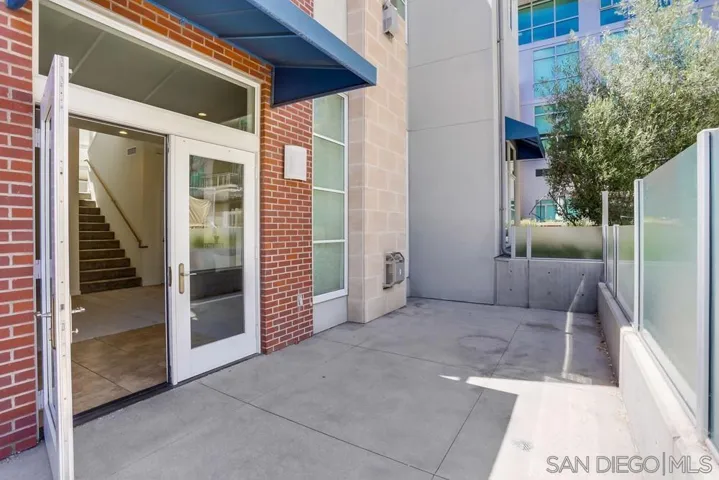 531 8th Ave Th114, San Diego, California 92101