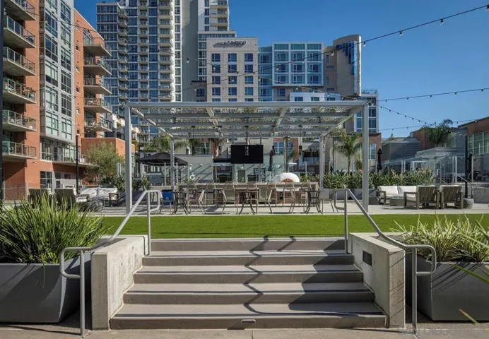 531 8th Ave Th114, San Diego, California 92101