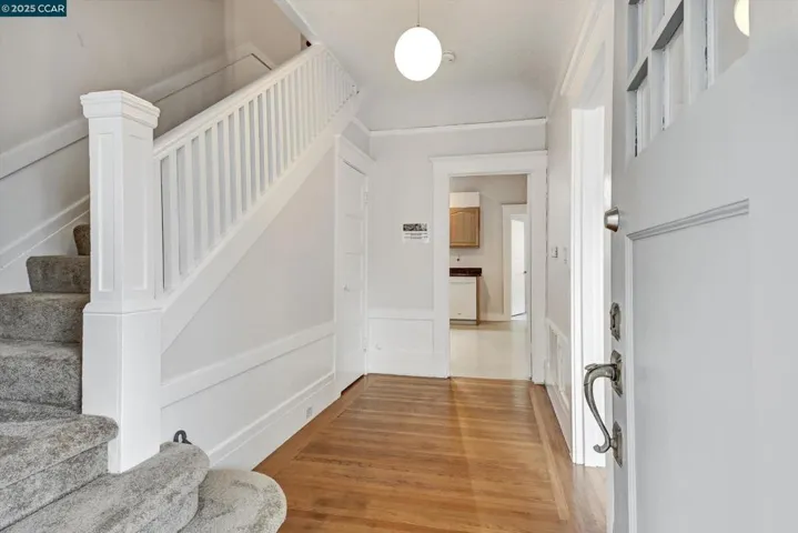 44 Cortland Ave, San Francisco, California 94110