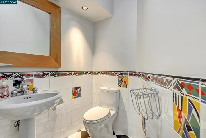 44 Cortland Ave, San Francisco, California 94110