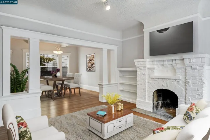 44 Cortland Ave, San Francisco, California 94110