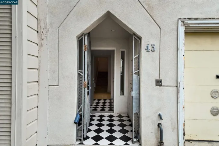 44 Cortland Ave, San Francisco, California 94110