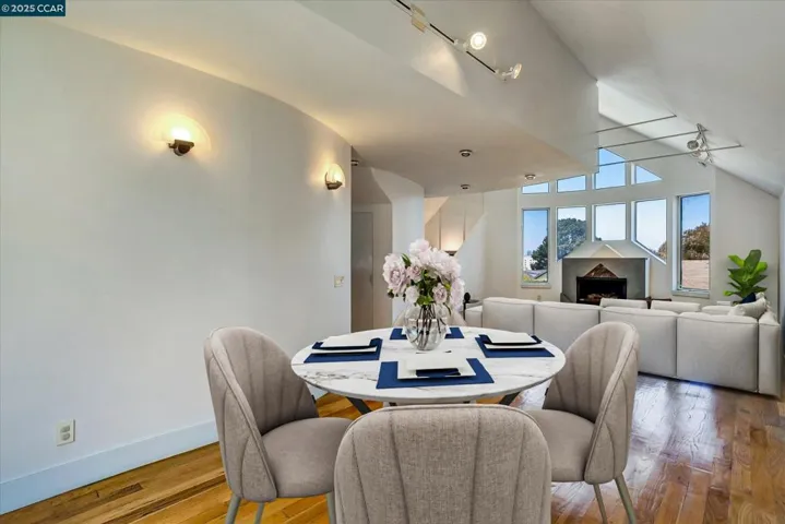 44 Cortland Ave, San Francisco, California 94110
