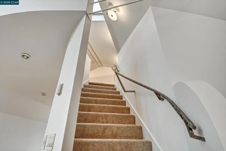 44 Cortland Ave, San Francisco, California 94110