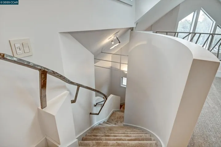 44 Cortland Ave, San Francisco, California 94110