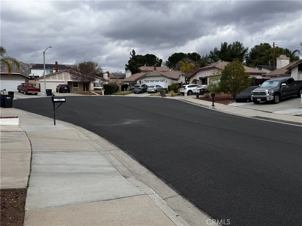 11328 Green Glen Street, Moreno Valley, California 92557 home-pic-1