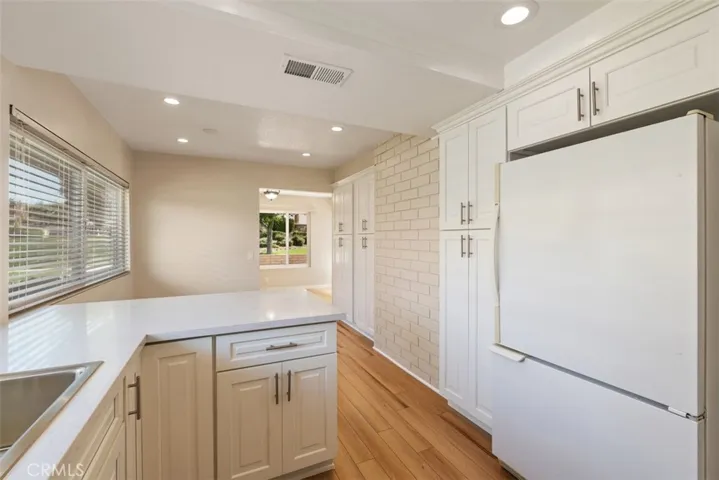 5142 Maple, Irvine, California 92612