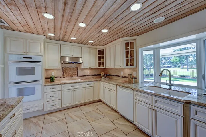 5971 Country View Drive, Yorba Linda, California 92886