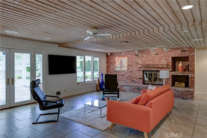 5971 Country View Drive, Yorba Linda, California 92886