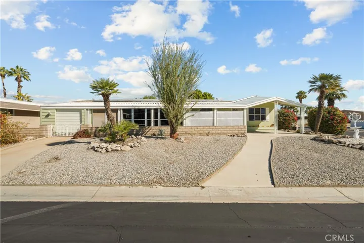 73330 Linda Circle, Palm Desert, California 92260
