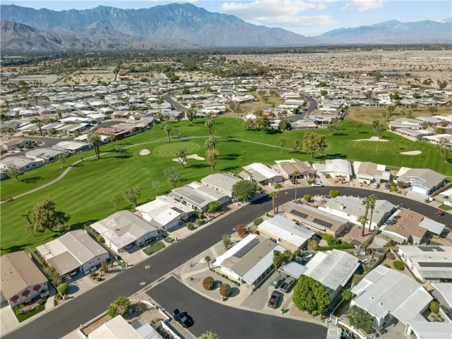 73330 Linda Circle, Palm Desert, California 92260