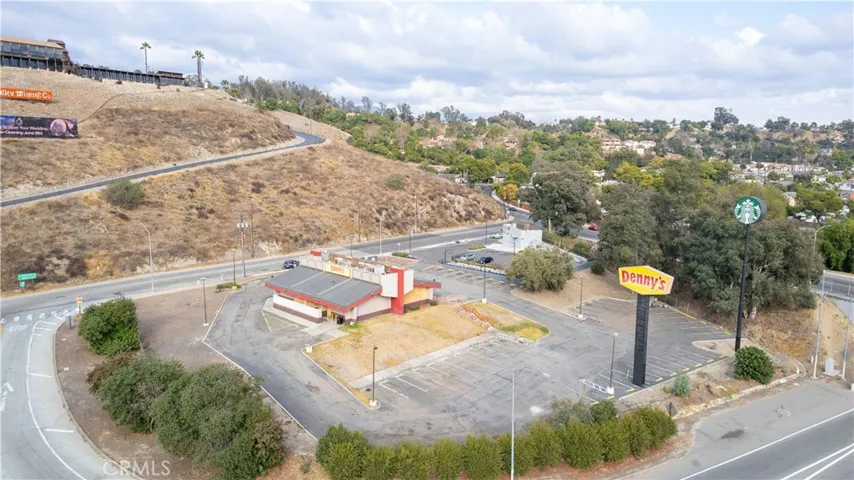 1504 Gillette Road, Pomona, California 91768