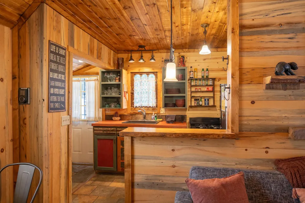 40114 Esterly Lane, Big Bear, California 92315 home-pic-17