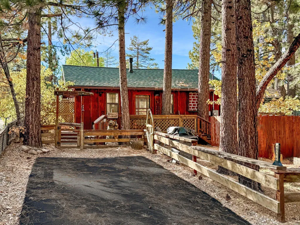40114 Esterly Lane, Big Bear, California 92315 home-pic-0