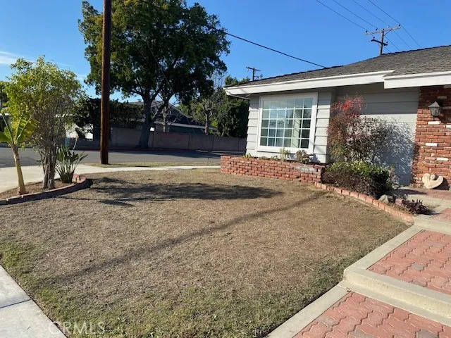 17001 La Kenice Way, Yorba Linda, California 92886
