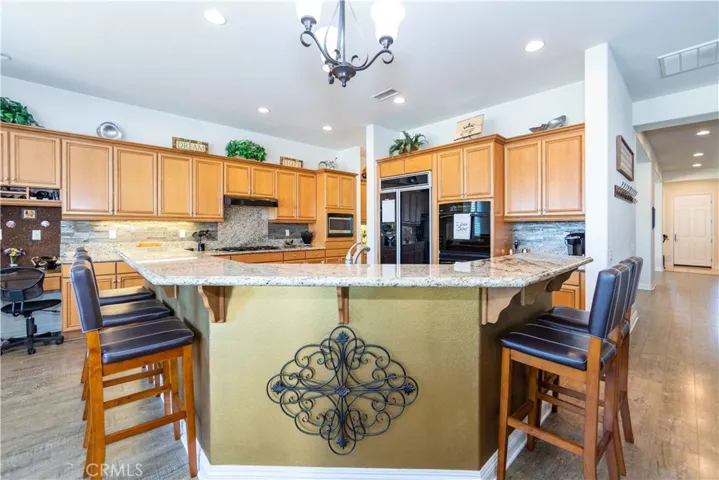 24294 Luna Brilla Lane, Murrieta, California 92562