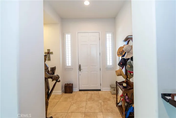 24294 Luna Brilla Lane, Murrieta, California 92562