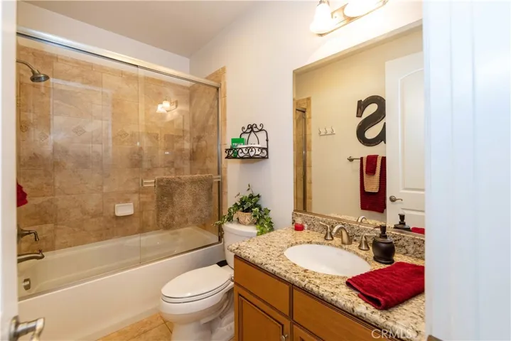 24294 Luna Brilla Lane, Murrieta, California 92562