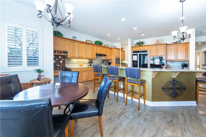 24294 Luna Brilla Lane, Murrieta, California 92562