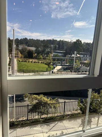 1016 Logan Ln, Vista, California 92081