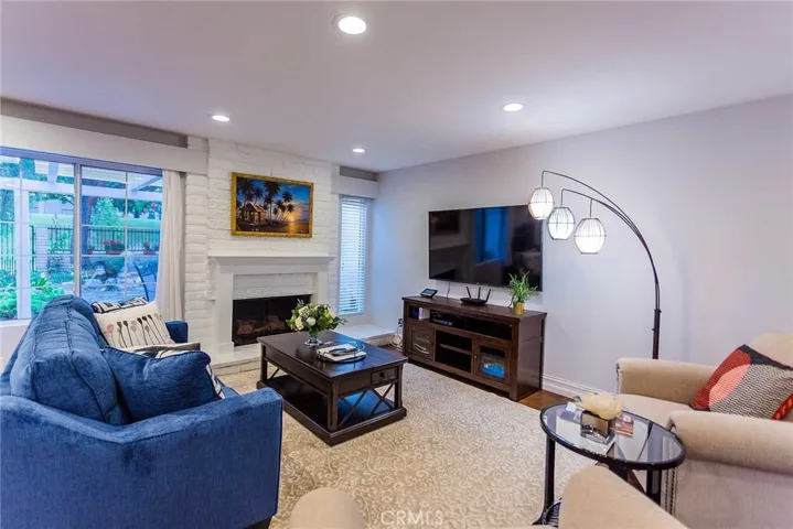 20 Rockrose Way, Irvine, California 92612