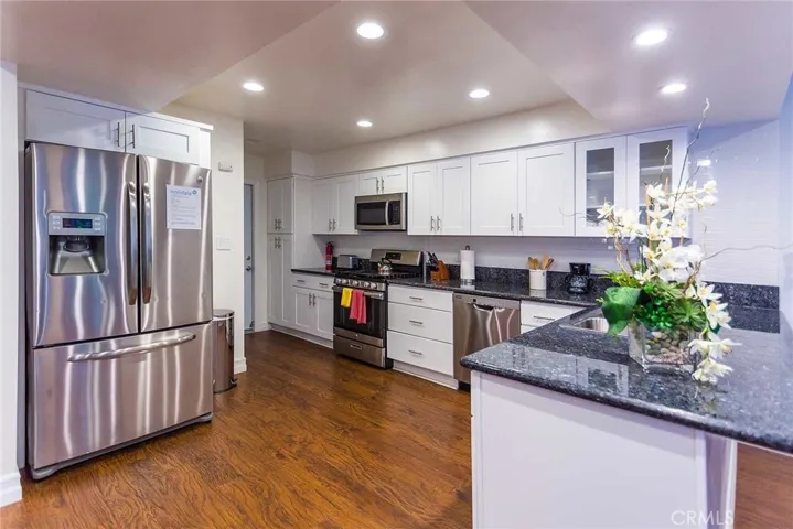 20 Rockrose Way, Irvine, California 92612