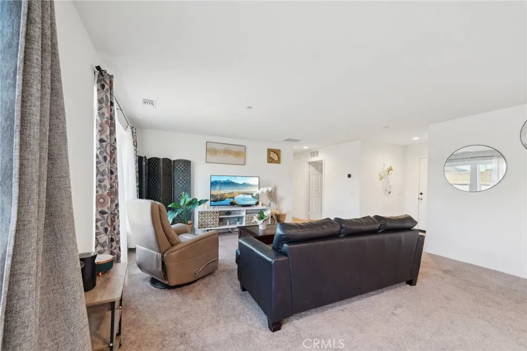 3153 Homeward Street, Hemet, California 92543 home-pic-6