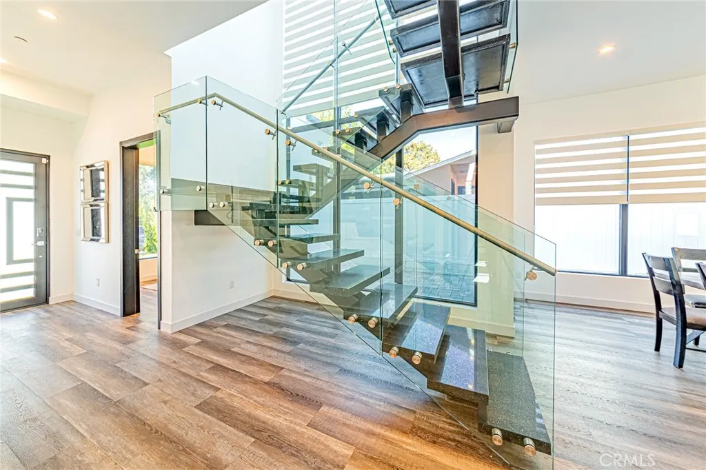 5812 Willis Ave, Sherman Oaks, California 91411 home-pic-8