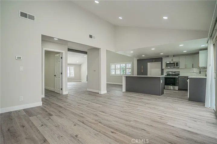 7133 Cole Street, Downey, California 90242