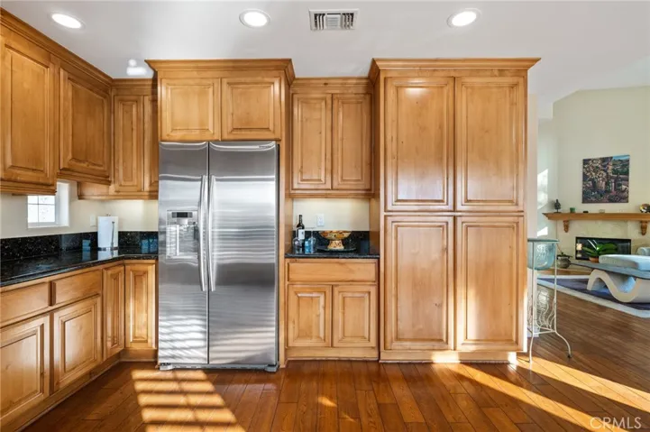 230 S Helberta Avenue A, Redondo Beach, California 90277